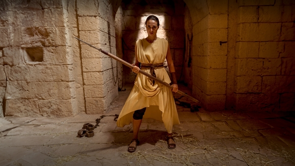 Världens historia: Den kvinnliga gladiatorn