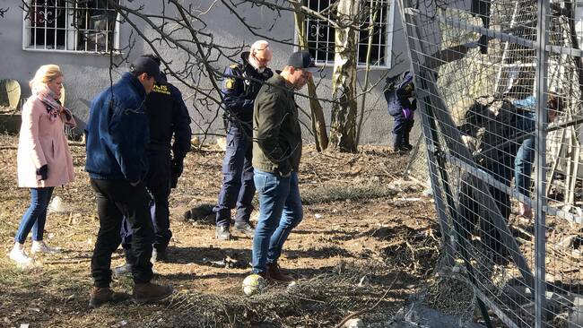 Explosion I Vastra Stockholm Personer Lindrigt Skadade Svt Nyheter
