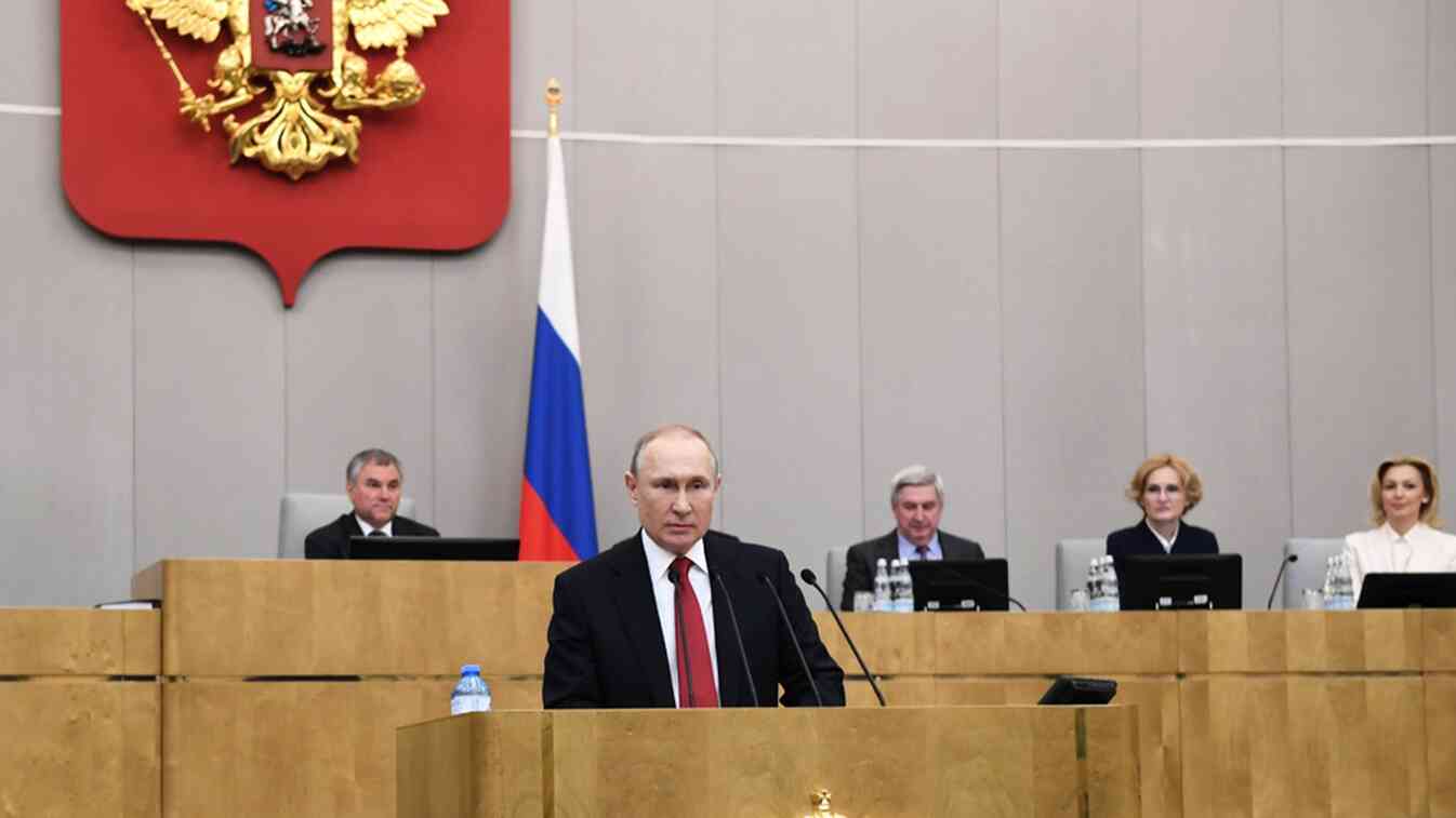 Lagändring öppnar för Putin-styre till 2036 | SVT Nyheter