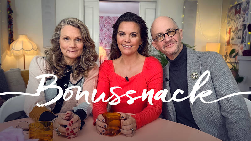 Manusförfattarna Moa Herngren och Clara Herngren och psykologen Per Naroskin.