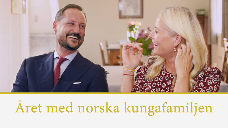 Kronprins Haakon av Norge och Kronprinsessan Mette-Marit. - Året med norska kungafamiljen