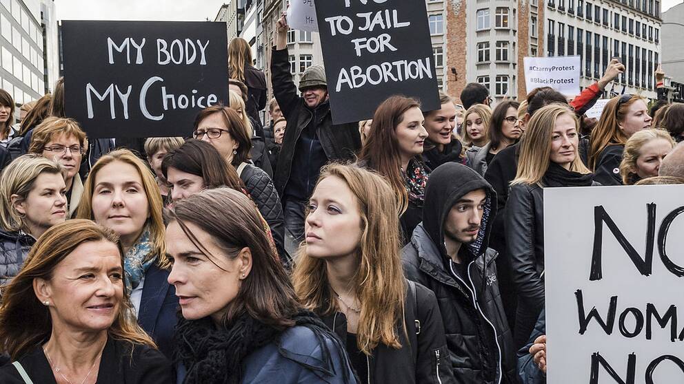 demonstration mot polskt abortförslag