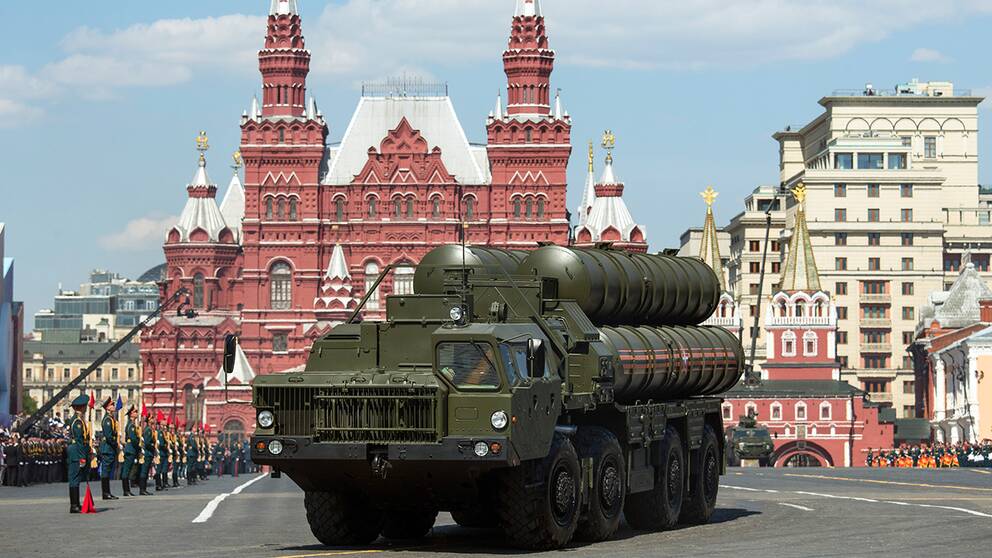 I samband med det årliga firandet av segern i Andra världskriget visade Ryssland upp missilsystemet S-400. Bilden togs på Röda Torget i Moskva i maj i år.