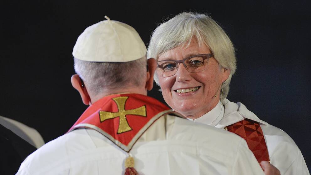Påve Franciskus och ärkebiskop Antje Jackelén under den ekumeniska gudstjänst i Lunds domkyrka.