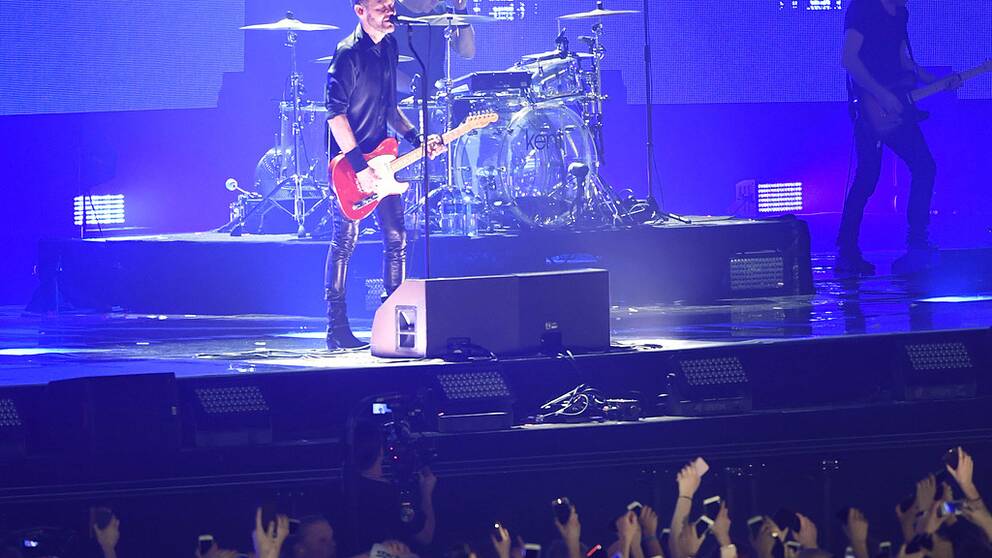 STOCKHOLM 20161217Jocke Berg under Kents sista uppträdande tillsammans. Rockgruppen Kent gör sin sista spelning i Tele2 Arena på lördagen. Foto Pontus Lundahl / TT kod 10050
Kentslut