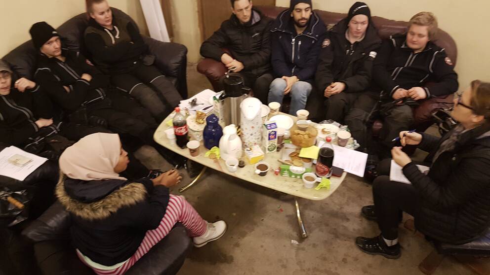 SVT Halland besökte ungdomar i Åsa för att höra deras tankar om nyhetsrapporteringen.