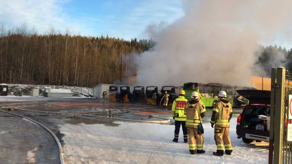 Upproret bland landet deltidsbrandmän mot det nya avtalet har nått Värmland och Filipstad. Idag sa hela deltidskåren upp sig: 17 deltidsbrandmän och fyra styrkeledare.