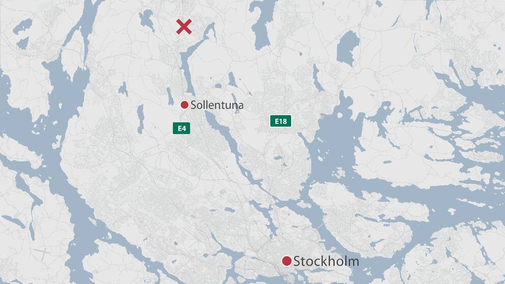 Vid 11-tiden på långfredagen slog maskerade rånare till mot Infra City i Upplands Väsby.