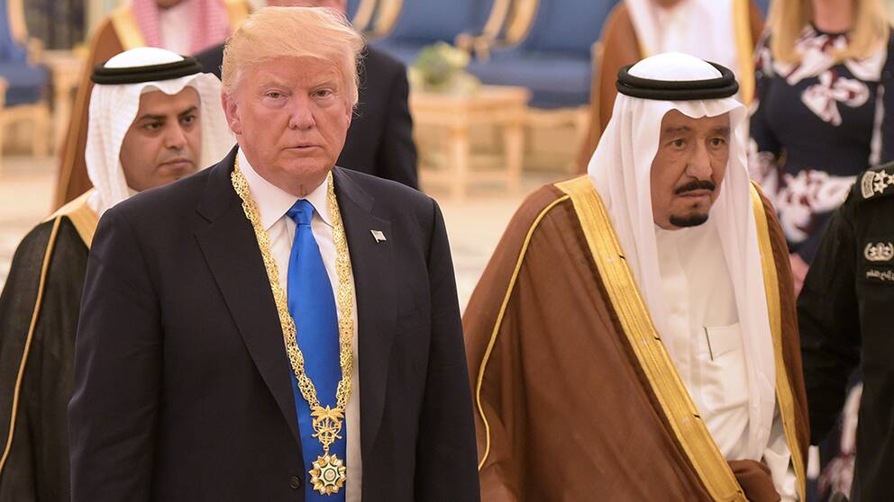 Donald Trump fick också en ärofylld utmärkelse av Saudiarabieens kung Salman bin Abdulaziz al-Saud.