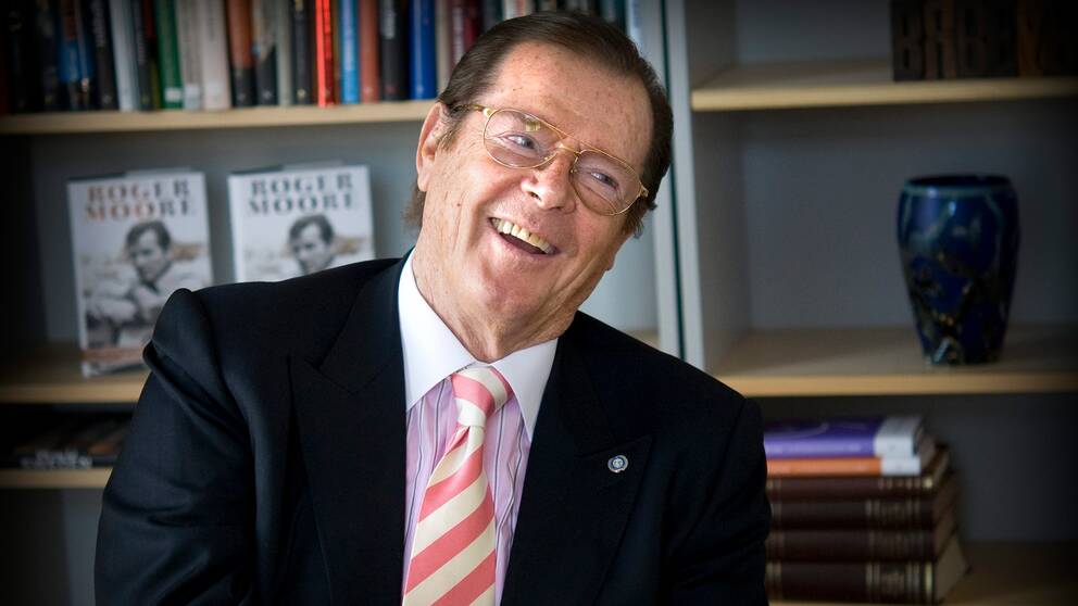 Roger Moore blev 89 år gammal.