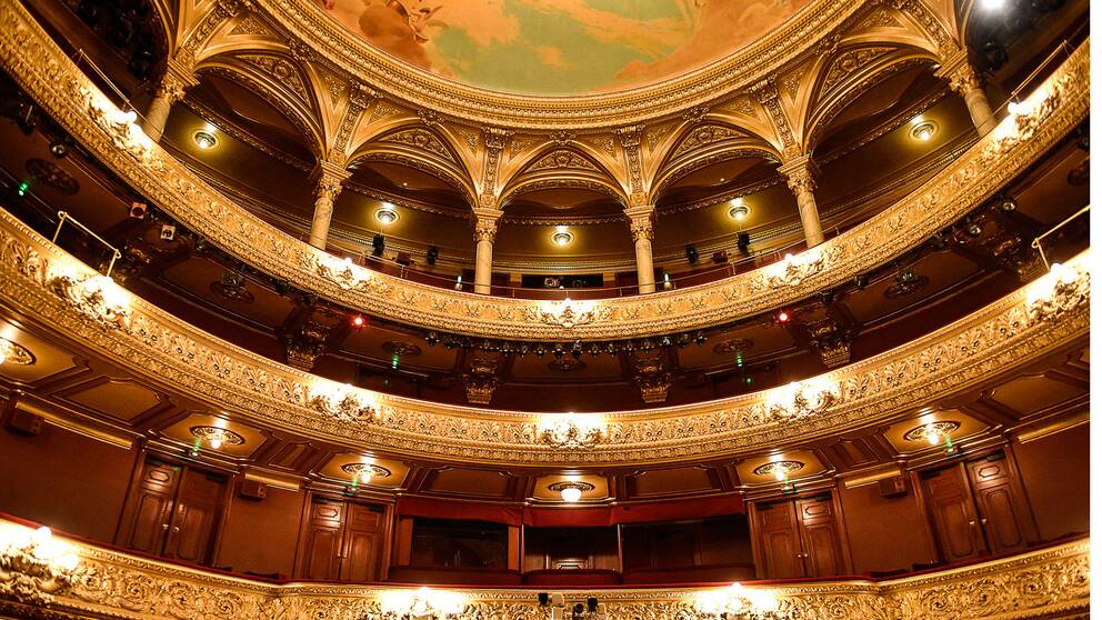 Kungliga Operan i Stockholm. Kvinnorna i teateruppropet är verksamma på en lång rad kulturinstitutioner.