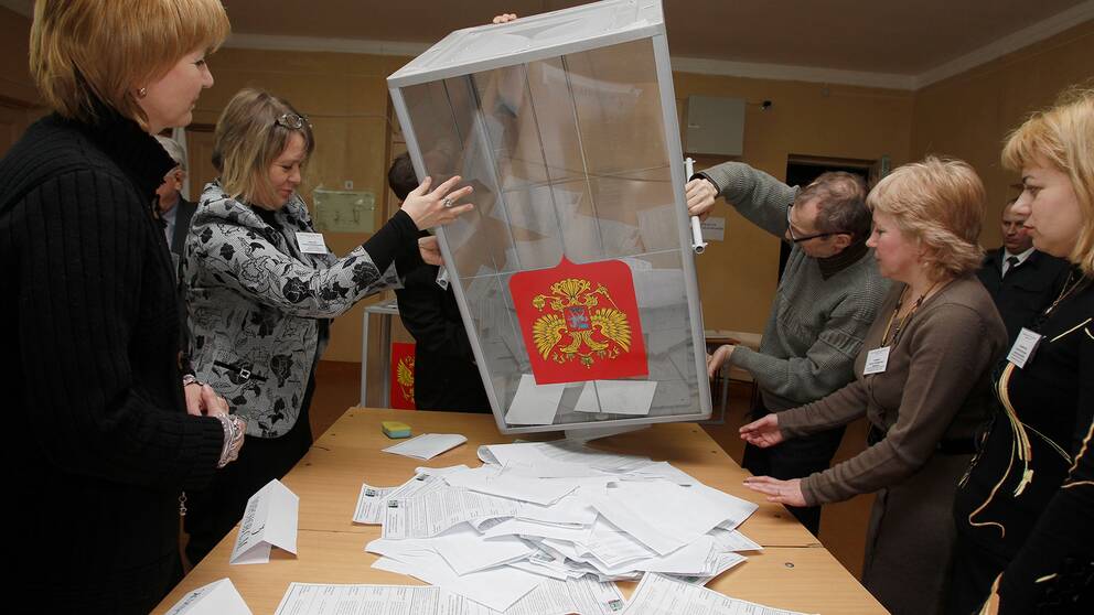Röster räknas under det senaste presidentvalet i Ryssland 2012.