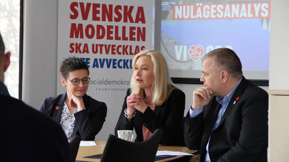Ann-Sofie Hermansson och Anna Johansson presenterade löfte inför valet.