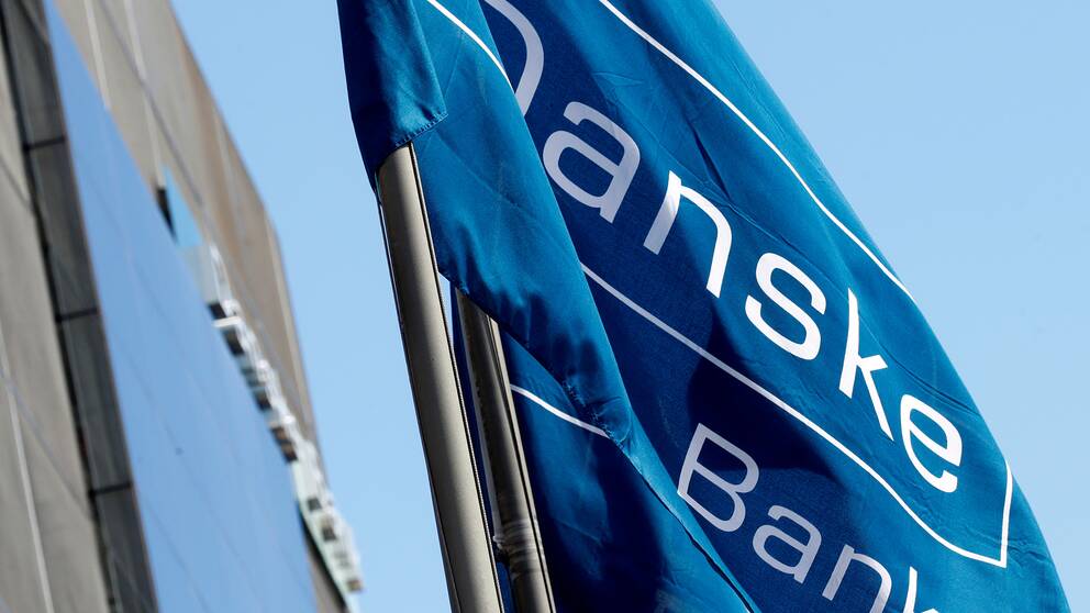 Danske banks flagga utanför kontoret i Tallinn.
