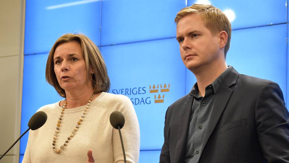 Miljöpartiets språkrör Isabella Lövin och Gustav Fridolin.