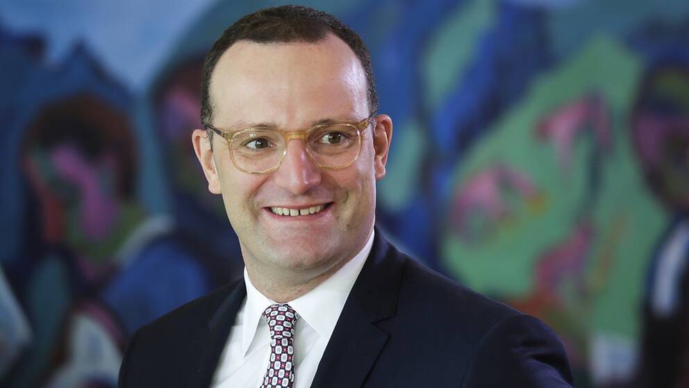 Jens Spahn är hälsominister i den sittande regeringen och kandiderar till partiledarposten inom CDU.