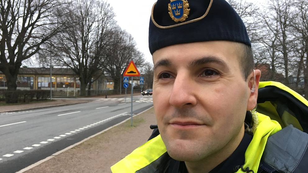 Hur Vet Man Att Polisen Avlyssnar