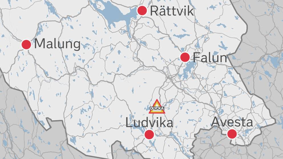 Olyckan inträffade i höjd med Långsjön på riksväg 50 norr om Ludvika