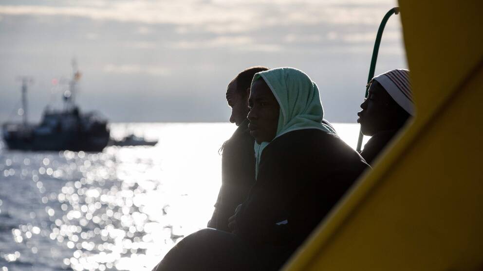 Migranter på räddningsfartyget Sea Watch 3