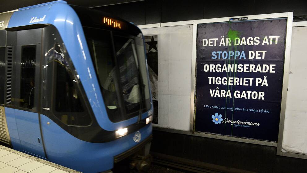 SD:s kampanj i Stockholms tunnelbana har varit omdiskuterad.