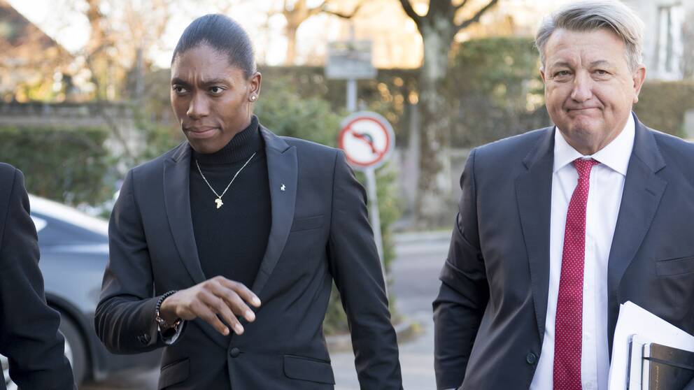 Caster Semenya till vänster driver fallet i Cas mot IAAF.