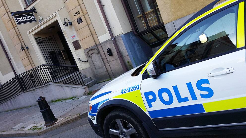 Norrköpings tingsrätt polis polisbil Norrköping