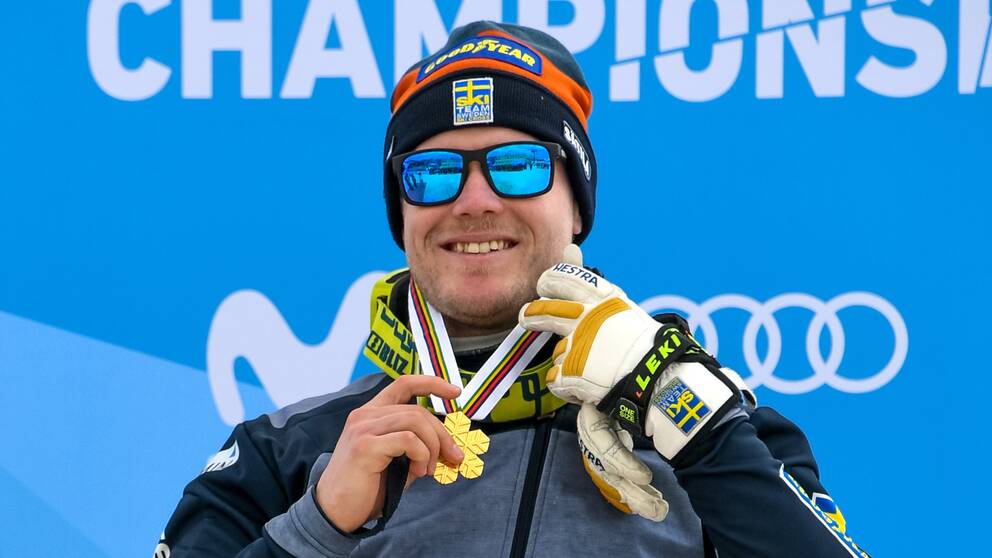 Victor Öhling Norberg med VM-guldmedaljen runt halsen 2017.