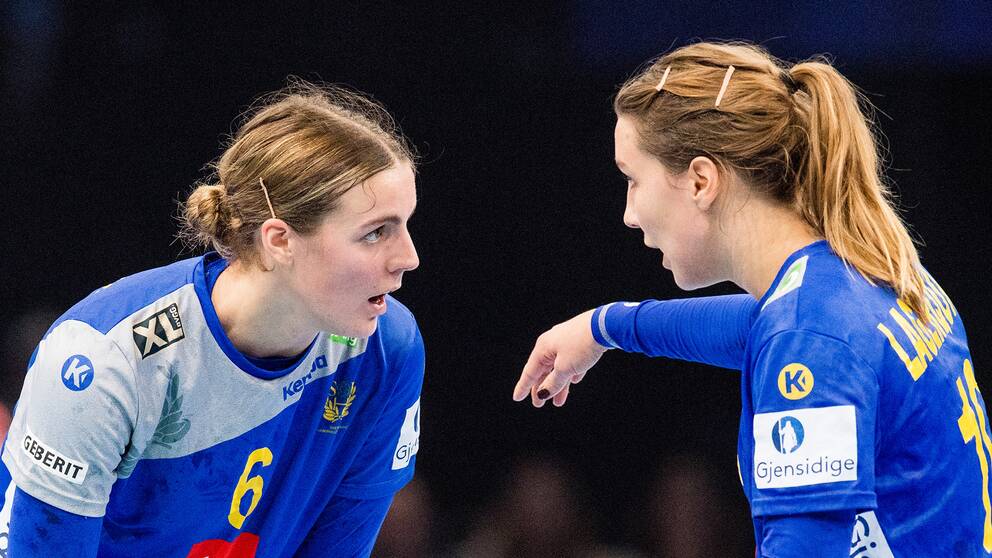 Carin Strömberg och Anna Lagerquist vid EM i Frankrike