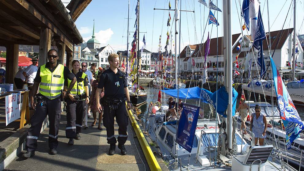 Poliser i norska Bergen.