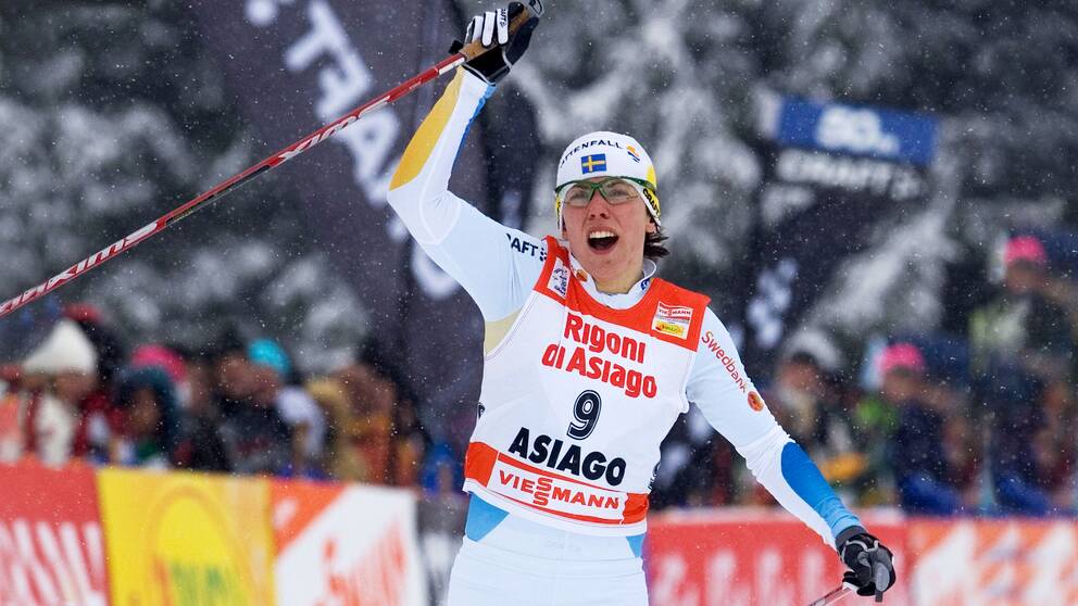 Tour de Ski, dam: Charlotte Kalla, Sverige, vinner sprinten i Asiago.