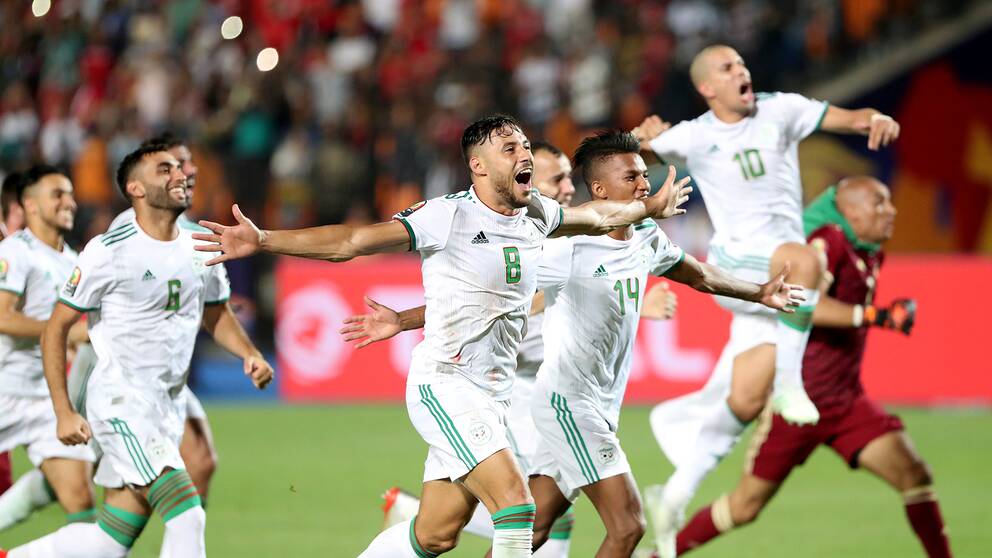 Algeriet jublar efter segern i Afrikanska Mästerskapen.