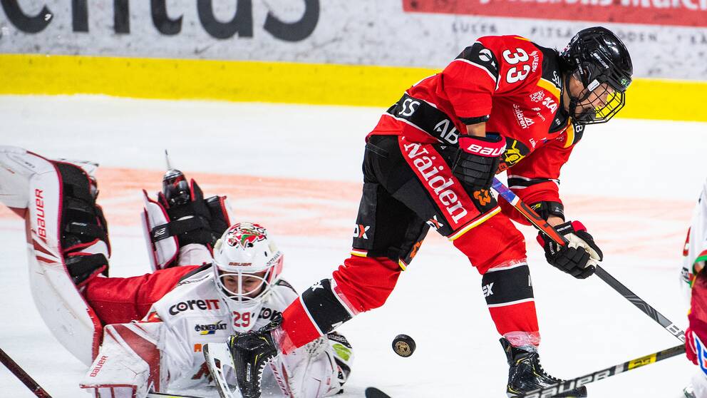 Luleå vann SDHL-premiären mot Modo med 3-0. 