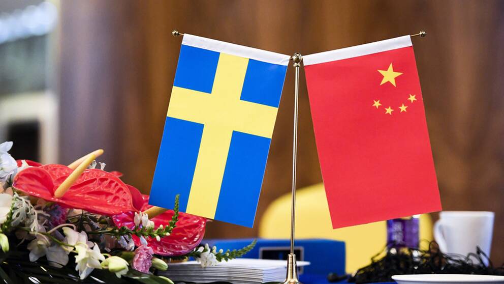 Den svenska regeringen har nu beslutat om en ny strategi för samarbetet med stormakten Kina.