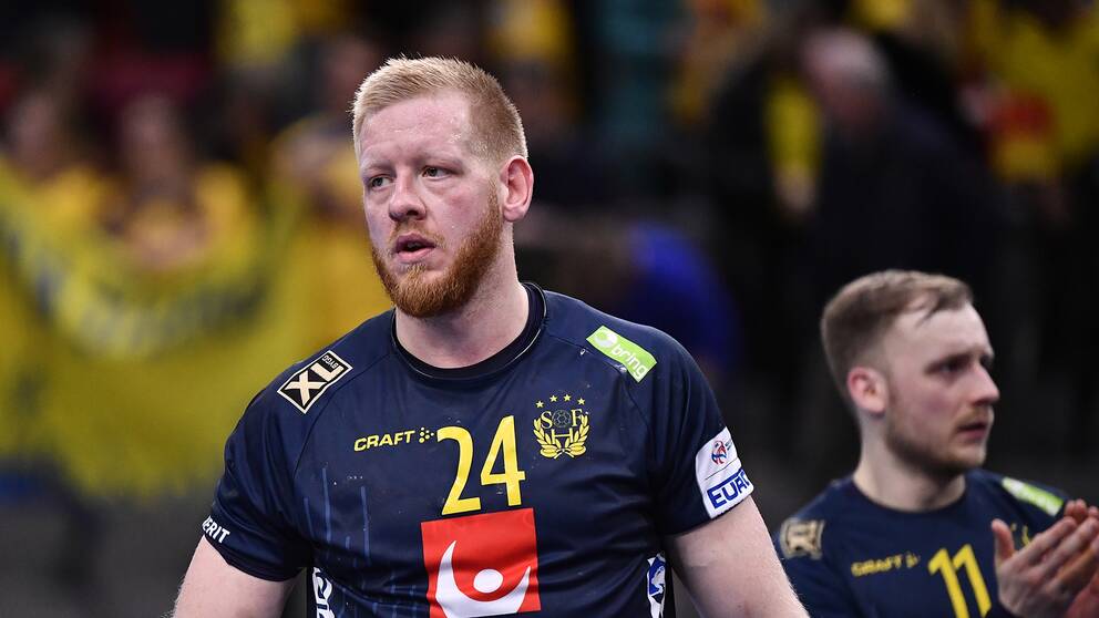 Gottfridsson åt middag med lagkamraterna Andreas Nilsson, Kim Ekdahl du Rietz och Lukas Nilsson. I samband med middagen uppges spelarna ha druckit en till två enheter alkohol var