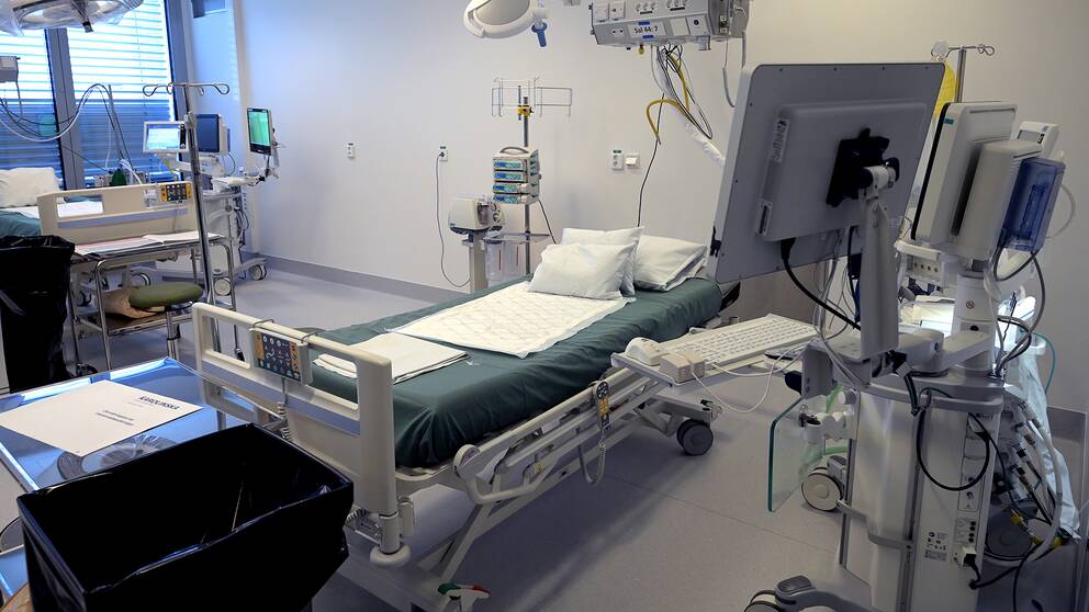 Sjukhusen i Sverige ska nu räkna med att det kan behövas så mycket som 8603 vårdplatser för patienter med covid-19 och 1685 intensivvårdsplatser.