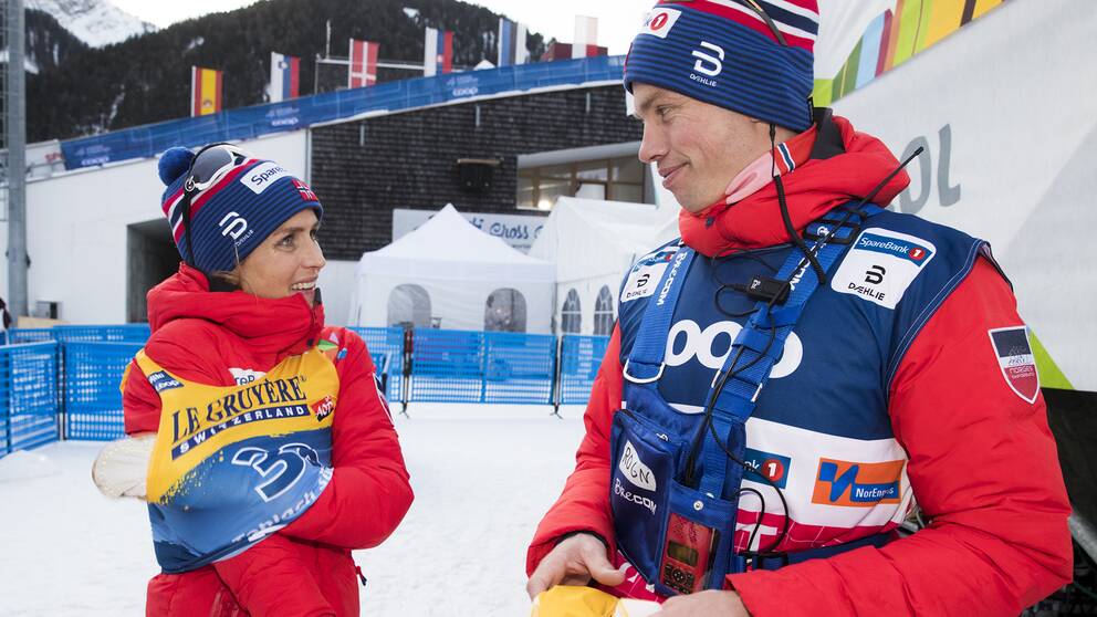 Geir Endre Rogn tillsammans med Therese Johaug.