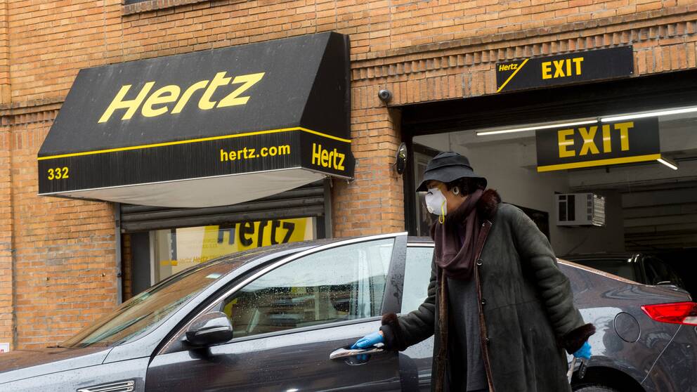 Hertz biluthyrning i centrala New York.