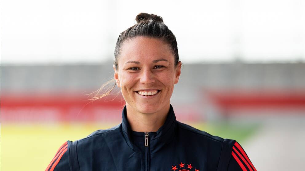 Australiensiske landslagsspelaren Emily Gielnik ansluter från Bayern München