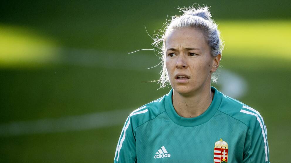 Zsanett Jakabfi under Ungerns träning på Gamla Ullevi inför EM-kvalmatchen mot Sverige i Göteborg.