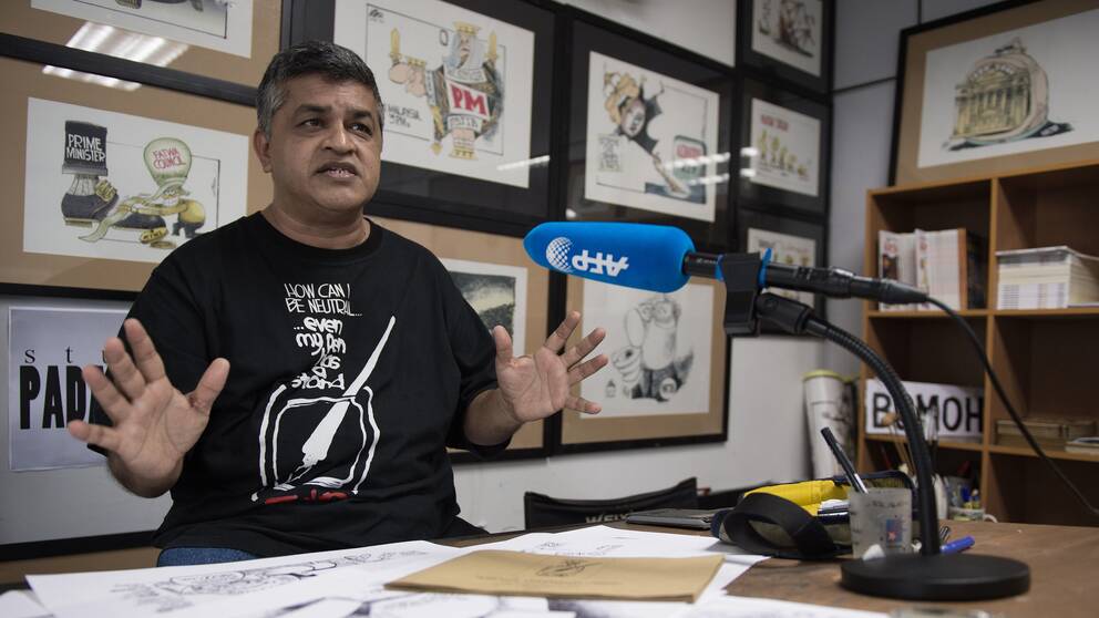 Den malaysiske tecknaren Zunar hotas av 43-årigt fängelsestraff.