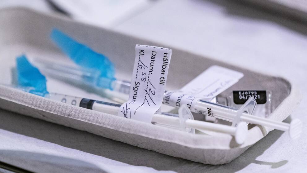 Sprutor med covid-19-vaccin