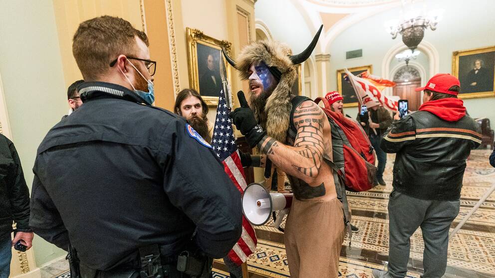 Demonstranter inne i Kapitolium