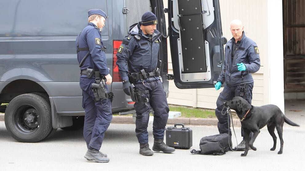 Polisinsats.
