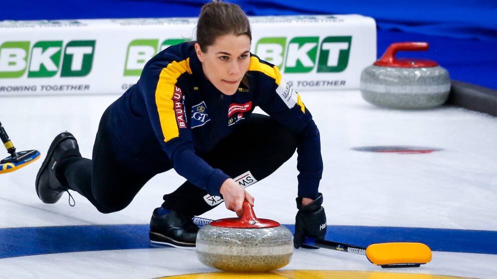 Nya svenska segrar i curlingVM SVT Sport