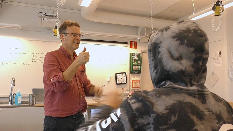 Anders Grafström, lärare i matematik och kemi, får ett antal nya elever att lära känna i höst.