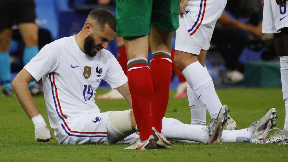 Karim Benzema skadade sig i matchen mot Bulgarien.