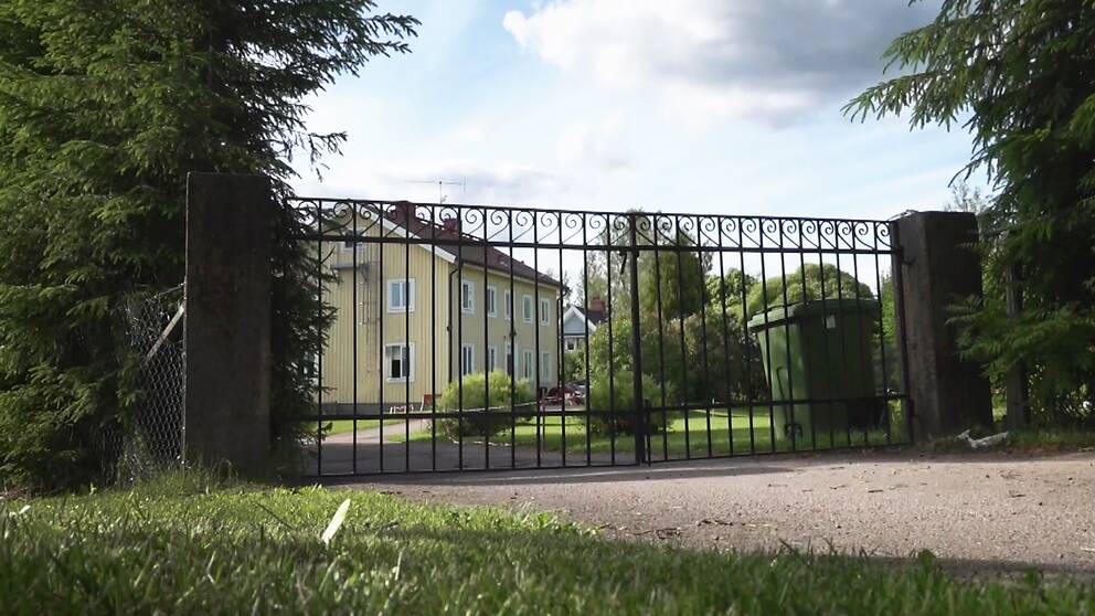 Ett av vårdföretaget Plateas HVB-hem – nu kommer beskedet från Ivo att bolagets verksamhet i Hagfors tvingas stänga