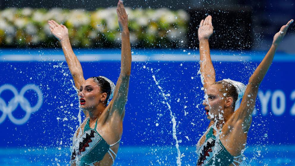 Maria Elli Lela Alzigkouzi Kominea och Evangelia Papazoglous grekiska lag tvingas dra sig ur OS.