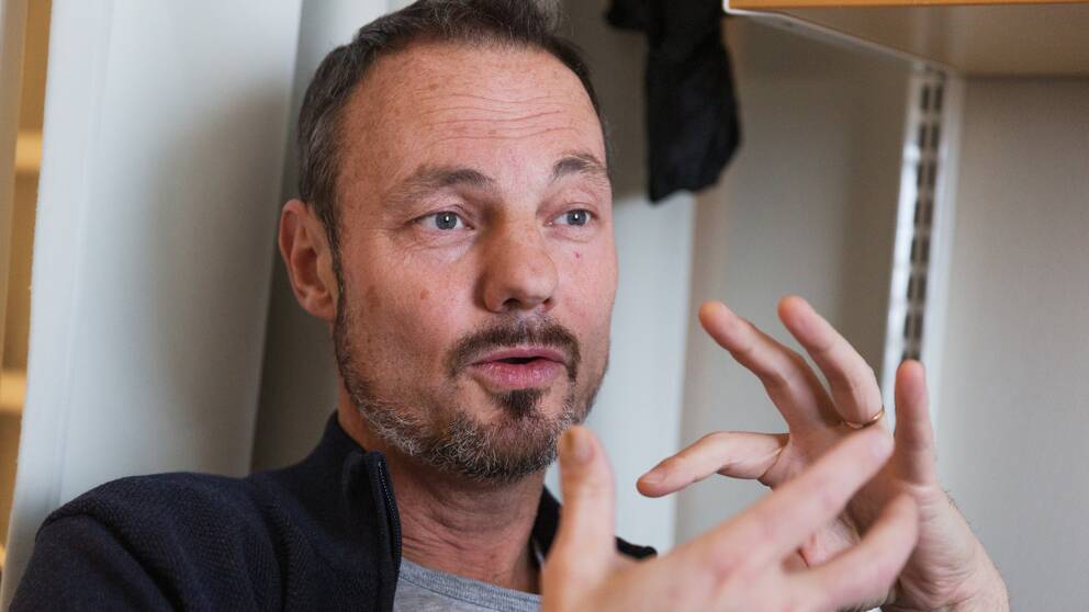 Bild på Niklas Arnberg, professor i virologi.