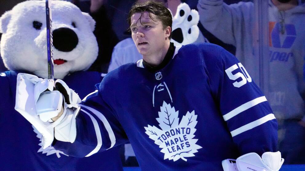 Erik Källgren blev vald till matchens lirare för Toronto Maple Leafs.